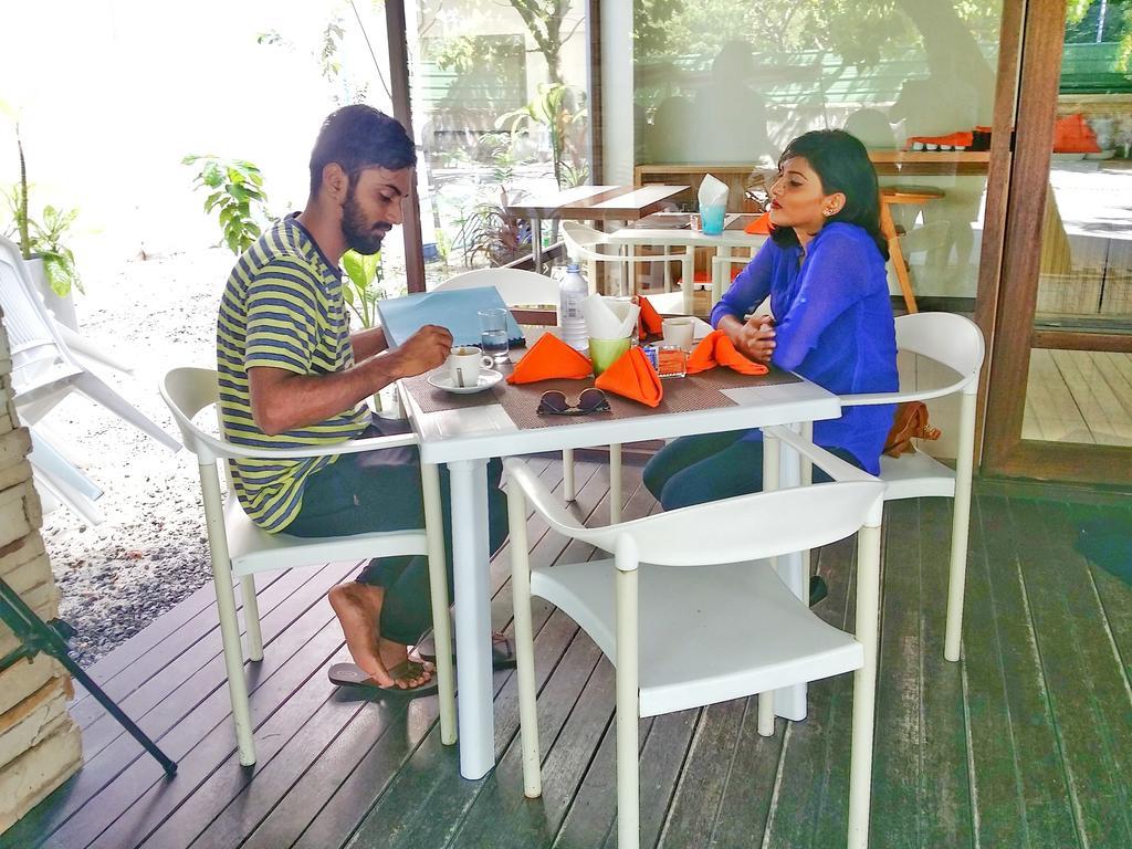 Seahouse Maldives Topdeck Hotel Malé Eksteriør billede